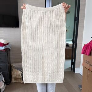 MISA Large knitted skirt